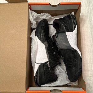 Women’s Nike Metcon 7